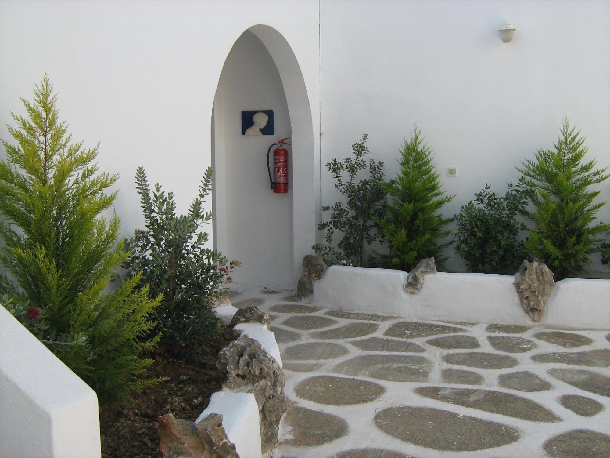Nicos Studios & Apartments Logaras Exteriér fotografie
