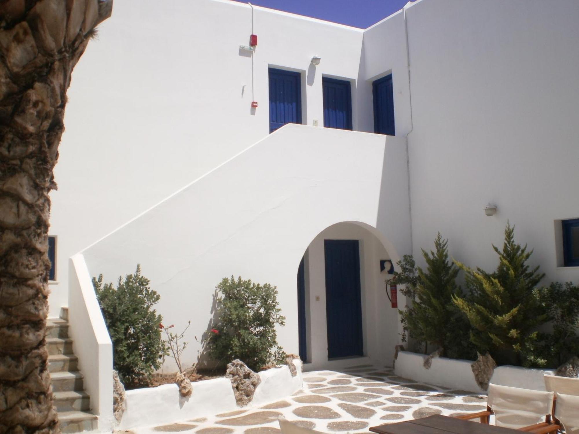 Nicos Studios & Apartments Logaras Exteriér fotografie